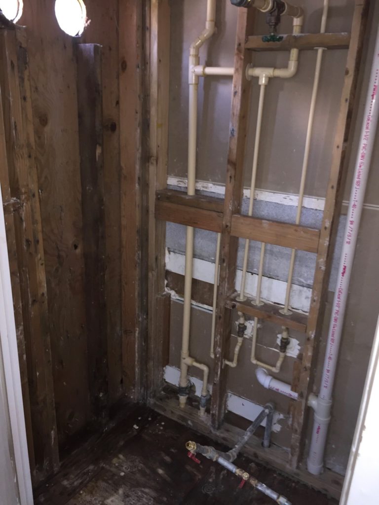 lincoln-city-water-damage-2-768x1024